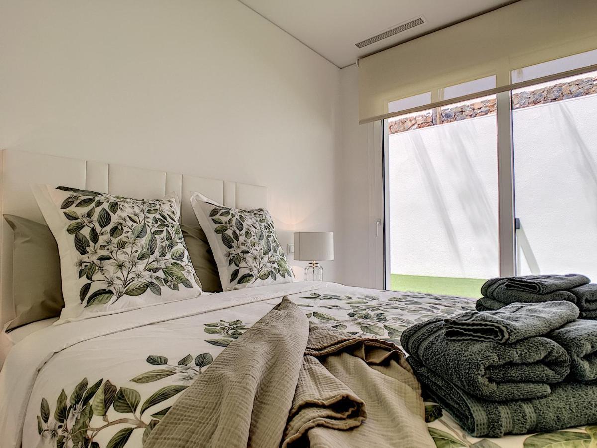 Acacia Golf Apartment @ Las Colinas Golf Ориуэла Экстерьер фото